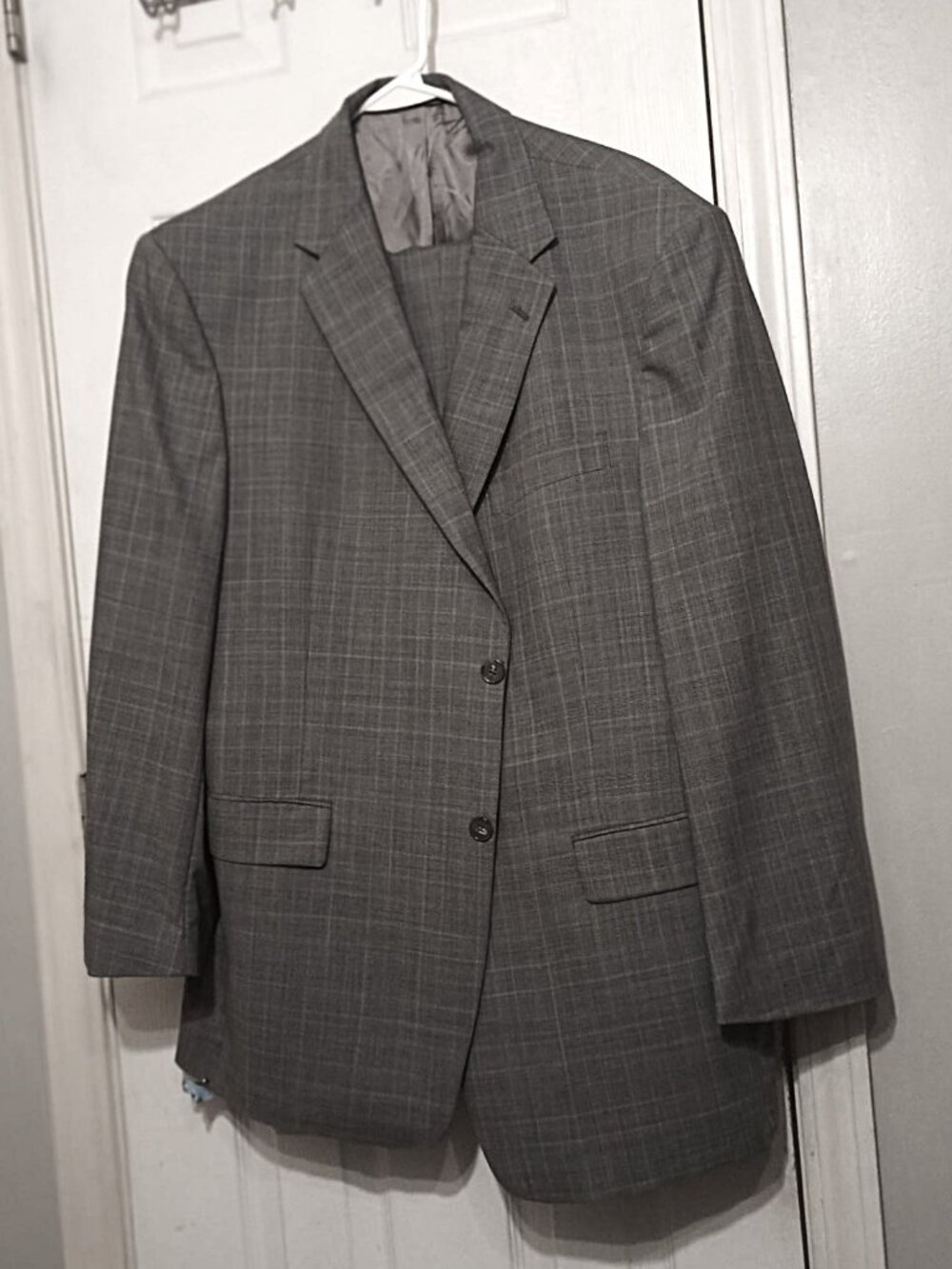Society Brand Men Light Gray 2 Piece Suit  44R - Picture 3 of 16